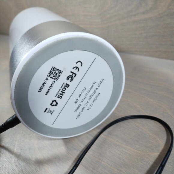 Aukey Touch lamp even illumination curved edge lamp eco friendly plug in - Picture 6 of 7